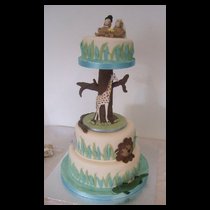 Gorillas, Giraffe, and Crocodile in Jungle Cake